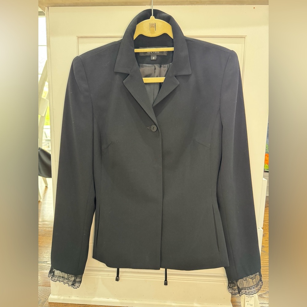 NWT Vintage Donna Rae black women’s suit size 6